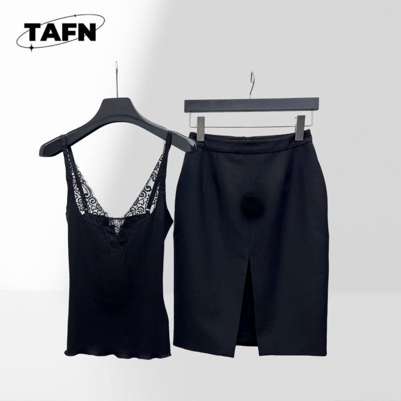 Women Formal Wear Tops - Fashion-Forward damesrok en topset, gemakkelijk te