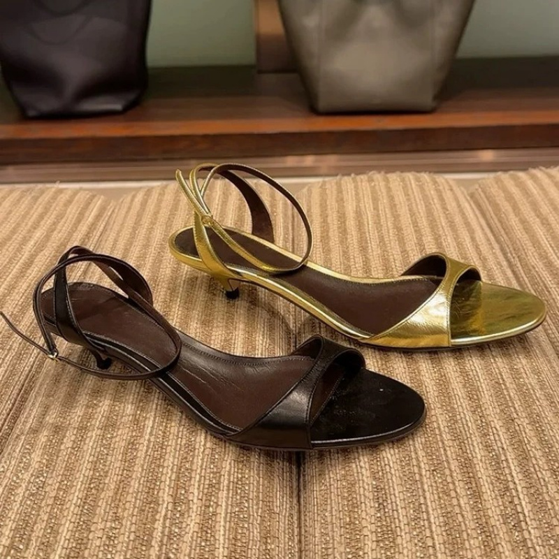 Kitten Heel Women - Mode sexy dames lederen sandalen kitten