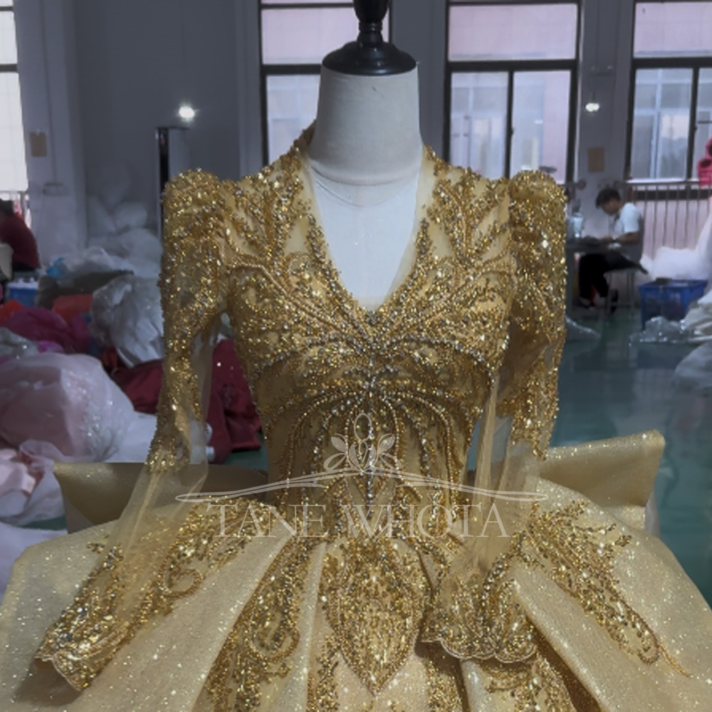 Elegante avondjurk met V-hals  - Yellow Formal Wear Women recensie en prijs